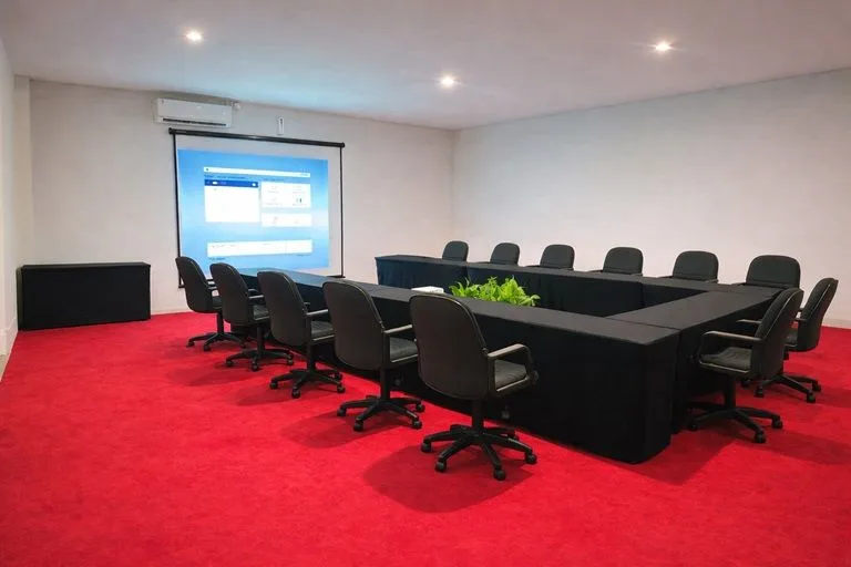 Niti Room