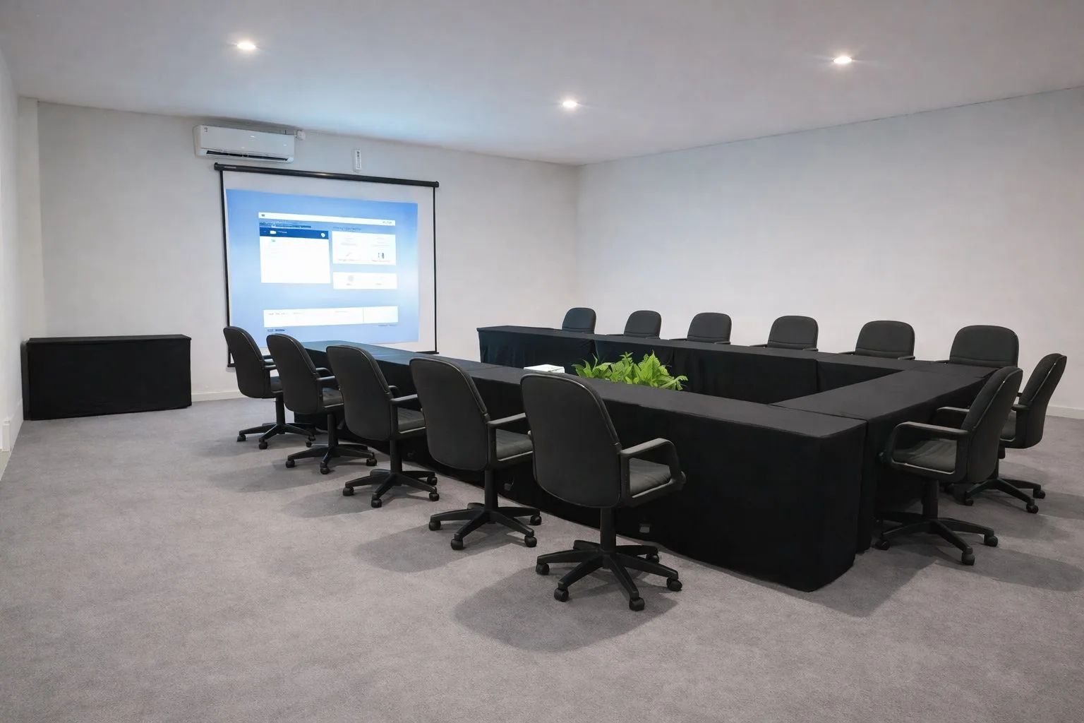 State-of-the-Art Presentation & AV Suite